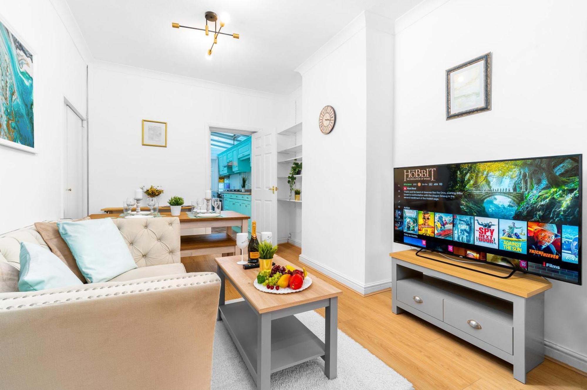 Luxury 3 Bedroom House - Harborne - Parking - Garden - Wifi & Netflix 122G Birmingham Eksteriør bilde