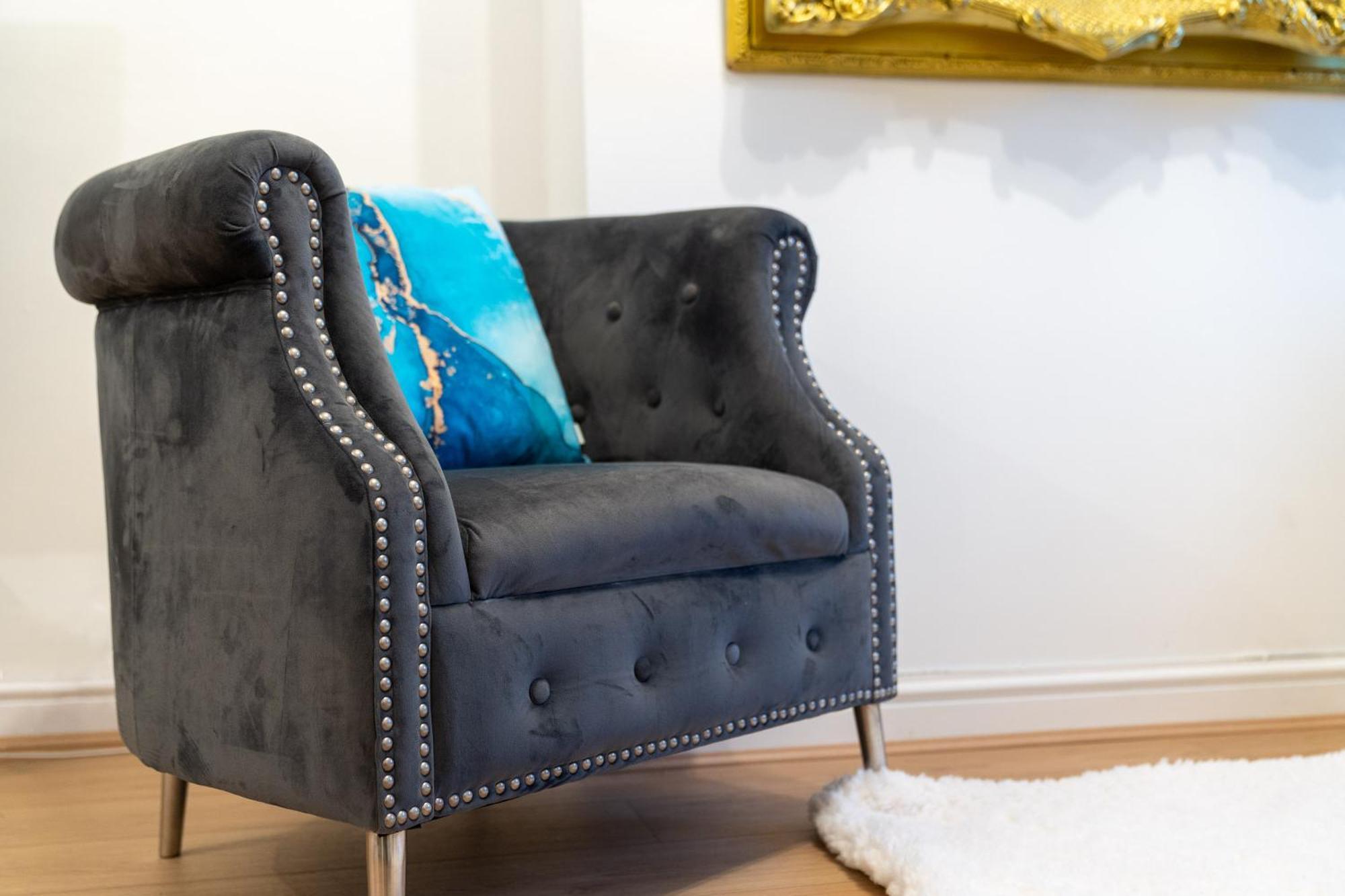 Luxury 3 Bedroom House - Harborne - Parking - Garden - Wifi & Netflix 122G Birmingham Eksteriør bilde