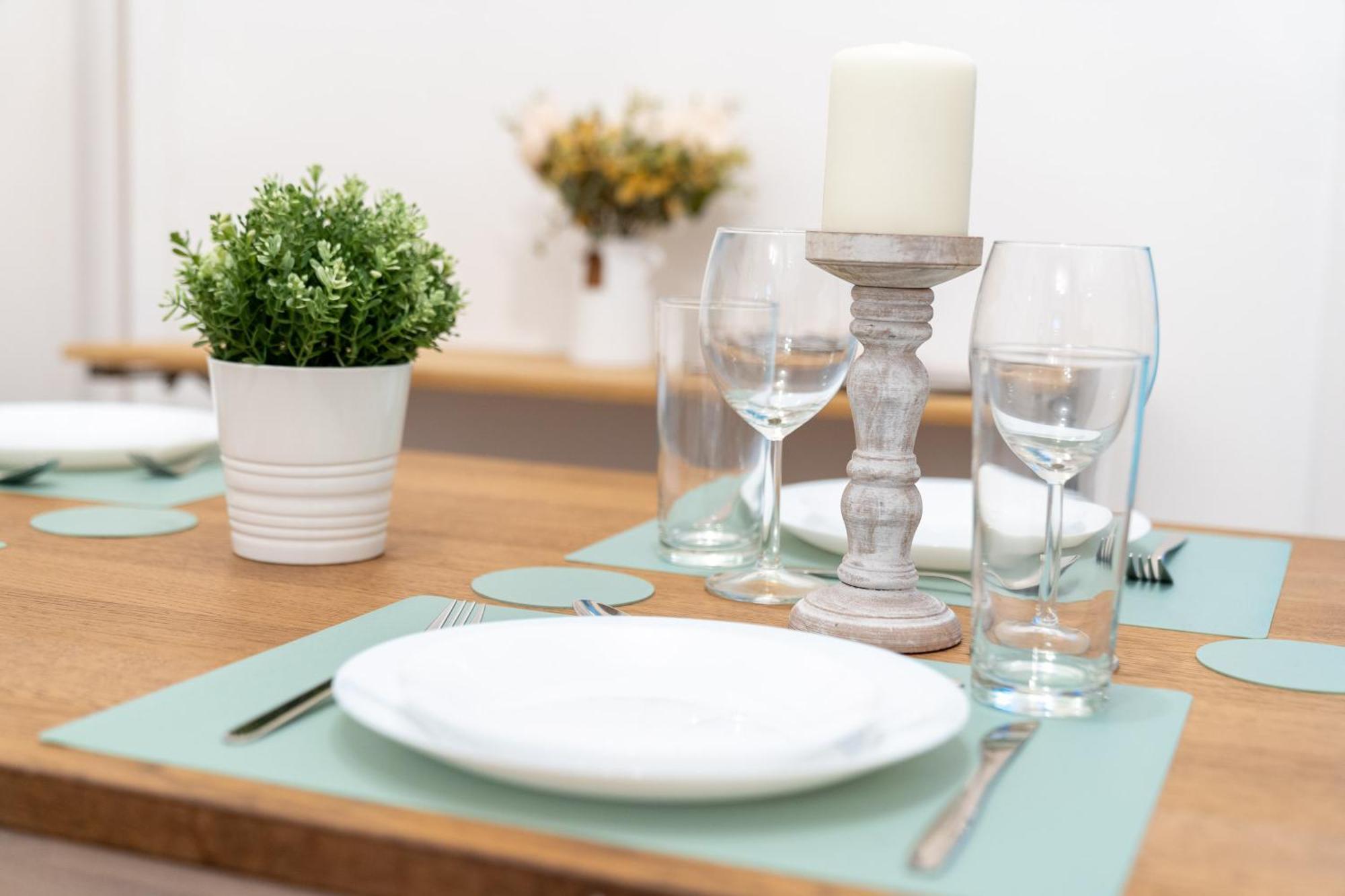 Luxury 3 Bedroom House - Harborne - Parking - Garden - Wifi & Netflix 122G Birmingham Eksteriør bilde
